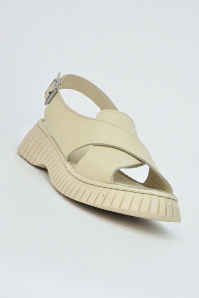 TABYA Sandale din piele cu curea încrucișată cu cataramă și talpă groasă 3024