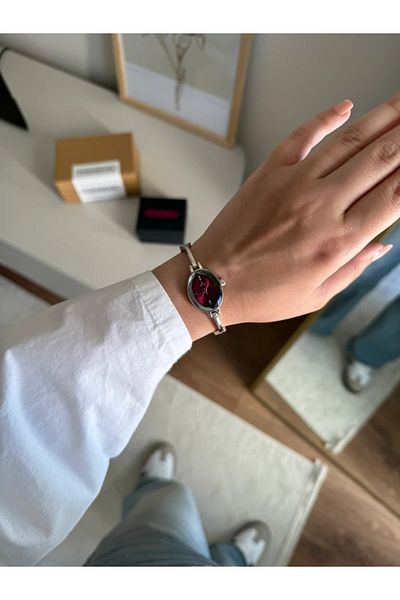 RoseandRoses Bonita Vintage Round Case Thin Cord Women Wrist Watch Silver Color (Burgundy Dial)