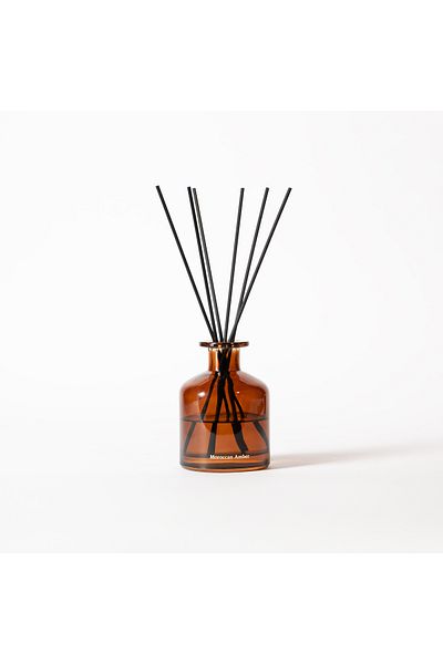 Generic Gift box contain 200ml diffuser and 250g scented candle jar