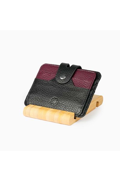 Peritdot Genuine leather wallet with an elegant look