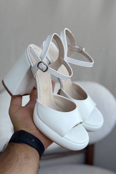 GOFFSHOES Women's Andre Platform Heeled Shoes - White