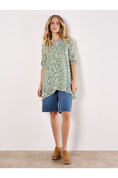 Apricot Bluse mit gemischtem Tierprint und Lagenlook