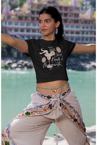 Fuddy Moda This Chick Needs a Margarita Printed Crop Top, Women's Cocktail Themed Crop Blouse