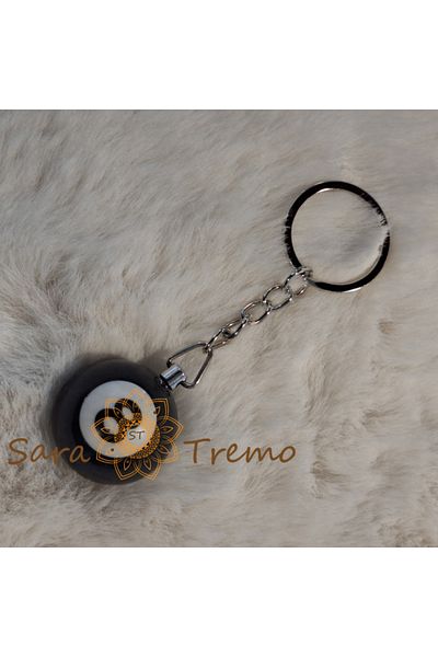 saratremo Keychain with billiard ball - black eight ball