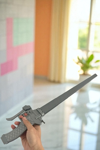 ModelAtölye 3D Attack on Titan Uzayan Kılıç Figür – 3D Baskı Cosplay Prop – A...