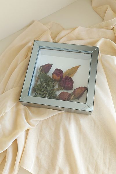 Verda Çerçeve 20X20X5 cm Smoked Plexiglass Covered Memory Frame! New Fashion Flower Memory Frame!