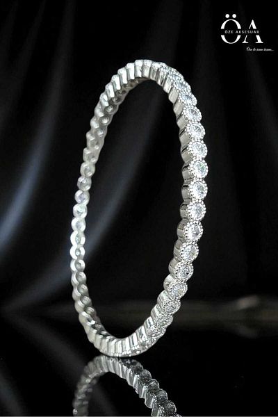 Öze Aksesuar Vip Handcuff Bracelet Silver Color Jeweler Craftsmanship Zircon Stone Anti-Allergic