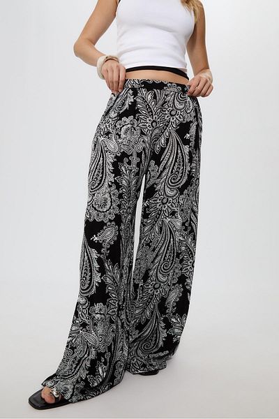 Stradivarius Flowing printed palazzo trousers