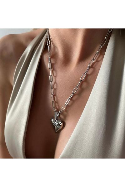 İNN JEWELLERY Steel Necklace Anti-Tarnish Anti-Allergic Heart Figure (2 Years Importor Warranty)