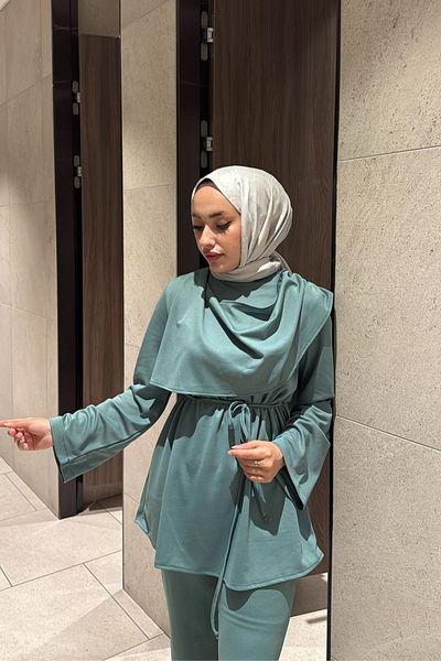 Tarzım Tuba Loose Hijab Suit with Draped Front