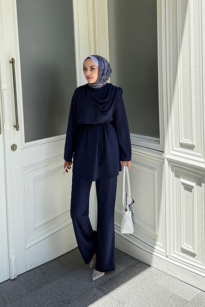 Tarzım Tuba Loose Hijab Suit with Draped Front