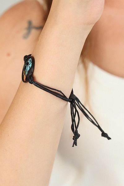 Moda Asmira Black Adjustable String Picture Bracelet