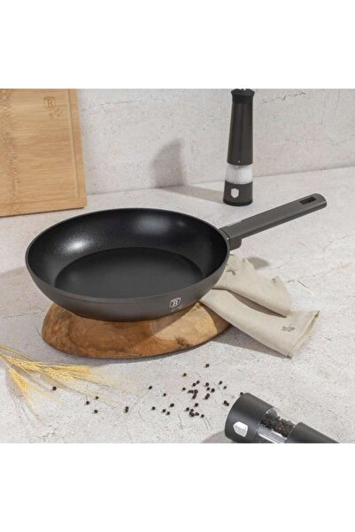 Berlinger Haus Tigaie cu înveliș de titan 28 cm Colecția Antracit