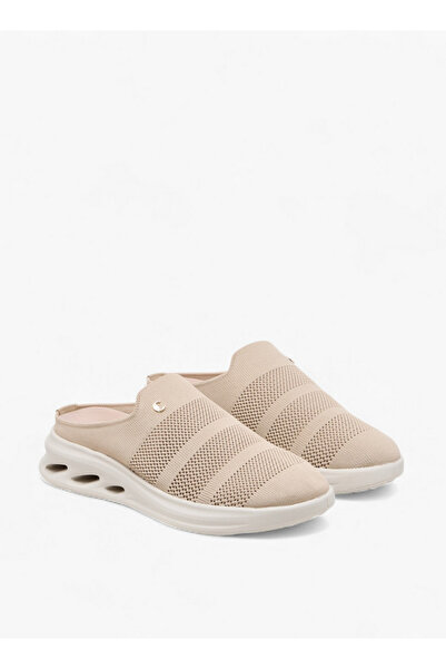 Le Confort Flyknit Slip-On Comfort Shoes