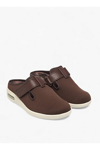 Le Confort أحذية مريحة سهلة الارتداء ومُصممة خصيصًا لمرضى السكري