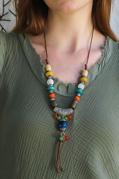 Chiccy Bohemian Design Necklace with Wooden Colored Beads