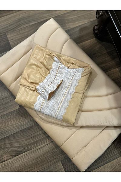 Generic طقم صلاة مميز ومبطن ومريح