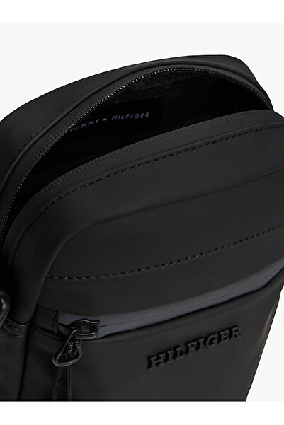 Tommy Hilfiger Erkek Siyah Çapraz Askılı Çanta