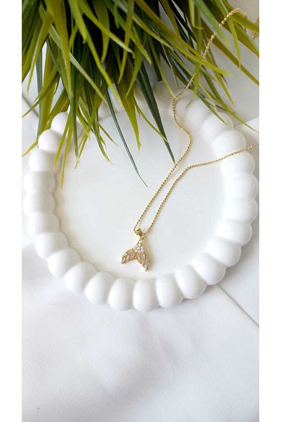 ZeynDesign Whale Tail Necklace
