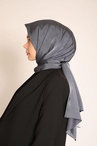 BERCHEM SCARF Akel Plain Aura Shawl – Modern Shawl Model with Shiny Texture, Suitable for Daily and Special Occasions