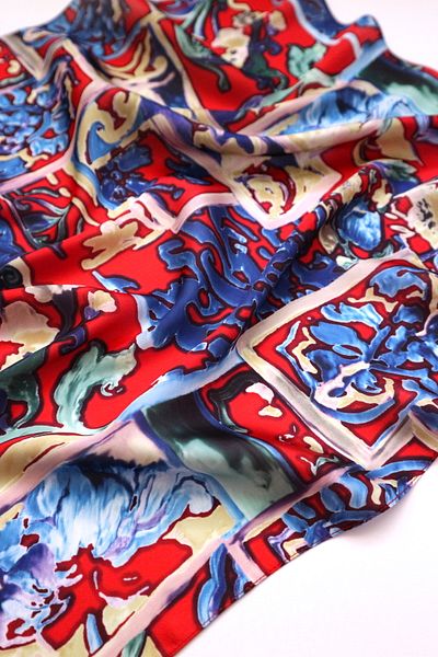 THE MOON Rumi Tile Patterned Red Satin Scarf