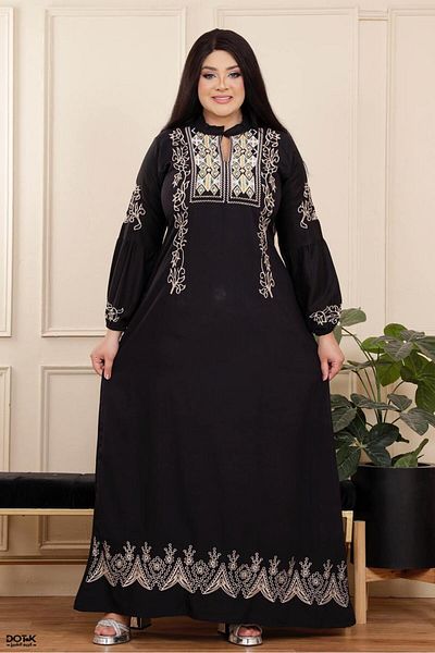 Generies Cotton abaya made of light natural cotton with a belt in the middle that adds a touch of elegance and elastic at the sleeve