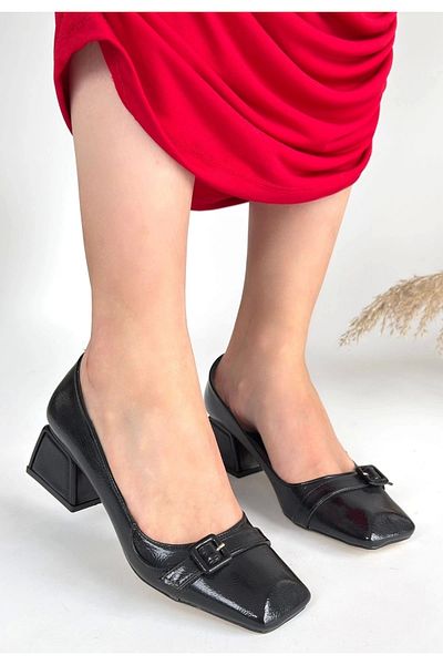 Işıltı kidss Pentio Black Patent Leather Heeled Shoes