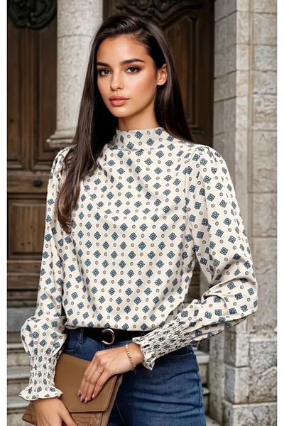 UniqueStore.ro Nicolina Apricot Shirt, Elegant With A Slightly Satin Look