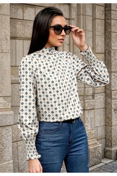 UniqueStore.ro Nicolina Apricot Shirt, Elegant With A Slightly Satin Look