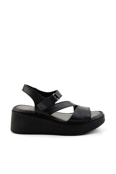 Bambi Black Leather Women's Sandals K05331126203