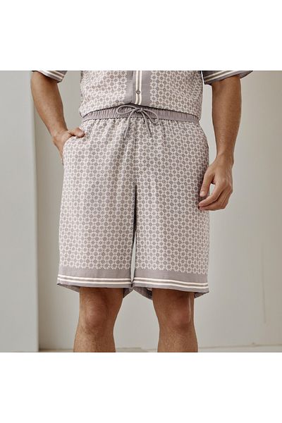 Emperor Printed Shorts with Drawstring Closure and Pockets