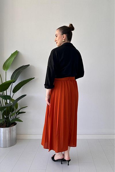 MaziButik Belted Pleated Skirt Tile