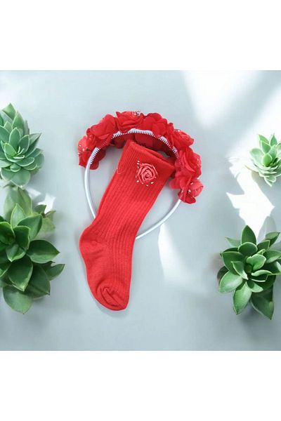 ÖZKARDEŞLER BABY Özkardeşler Baby Baby and Child Knee-High Socks and Crown Accessories Set of 2