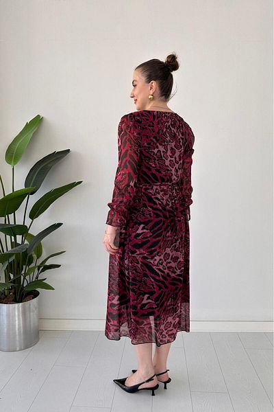 MaziButik V-Neck Leopard Chiffon Dress Red