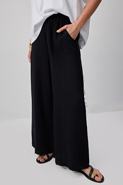 Touché Privé Wide Leg Muslin Trousers with Pockets