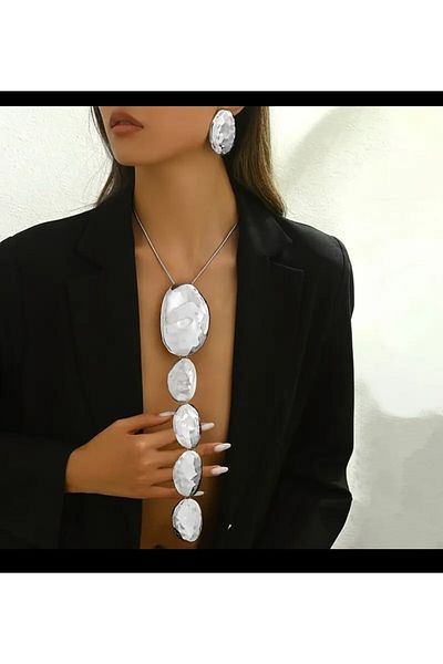 Enanice Necklace Earring Set
