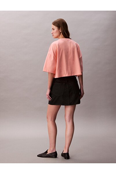 Calvin Klein Cropped Boxy Chain Stitch Logo T-Shirt