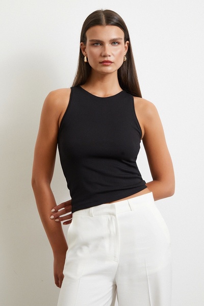 Never more Basic Crop Top Black