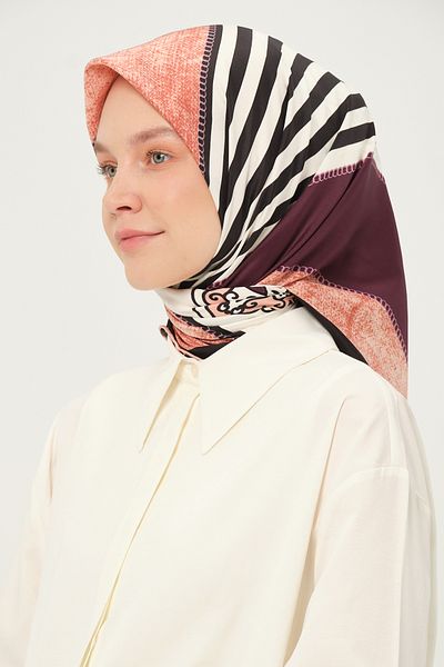 Madame Polo Шал от кепър с щампа, многоцветен, неплъзгащ се, без бръчки