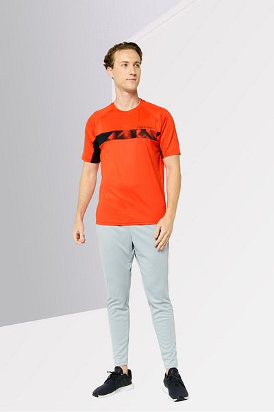 Calvin Klein Men Sportswear Fit Short Sleeves Training T-Shirt, Dark Orange