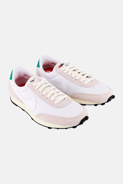 Nike Women Dbreak Vntg Lace Up Outdoor Shoes, Multicolor