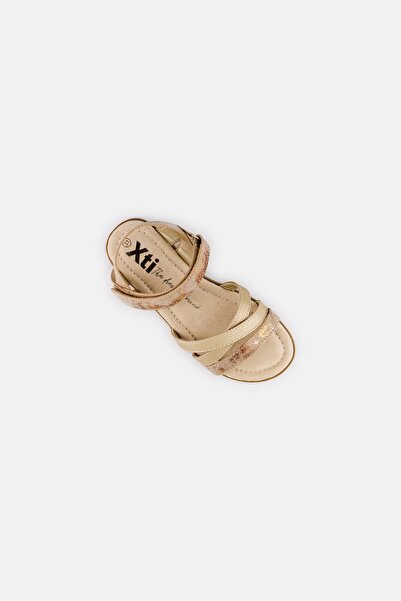 XTI Kids Girl Velcro Closure Sandal, Beige
