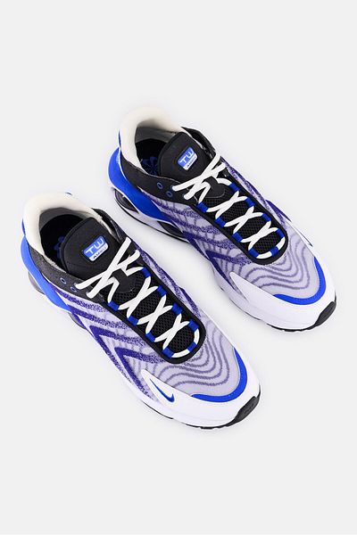 Nike Men Max Tw Lace Up Outdoor Shoes, Multicolor