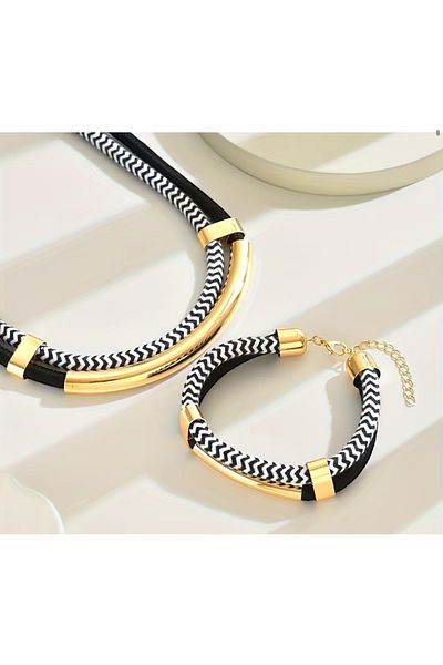 materialist Elara: Zigzag Fabric Gold Detailed Necklace & Bracelet Set
