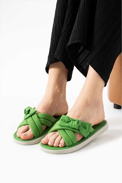 Preux Women's Comfortable Sole Flexible Daily Lightweight Stylish Modern Young Mother Slippers Narrow Fit