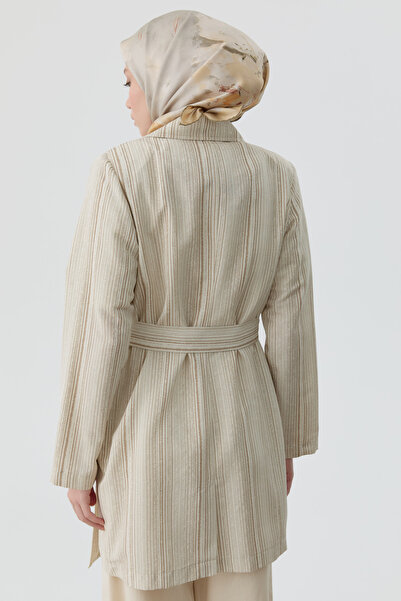Tuğba Kuşaklı Çizgili Blazer Ceket - Bej