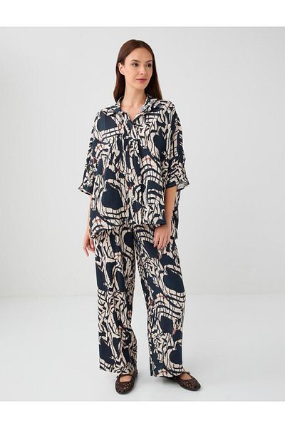 Jimmy Key Navy Blue Relaxed Fit Three Quarter Sleeve Patterned Woven Shirt