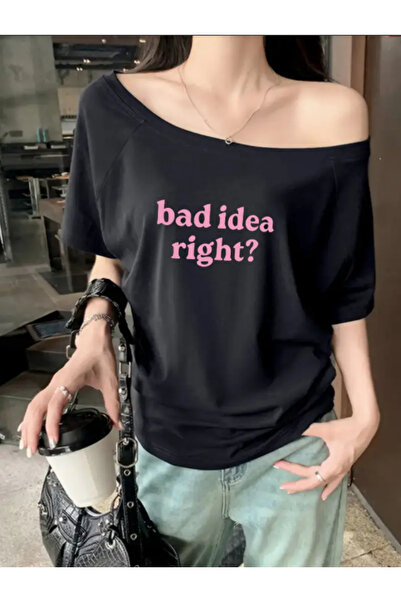 npLStore تي شيرت نسائي بطبعة Bad Idea بدون أكتاف وياقة قارب