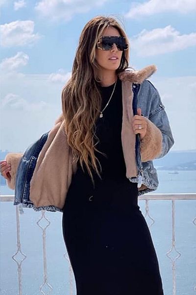 FashionForYou Geacă Andra din denim albastru, cu blană crem, Albastră, S/M