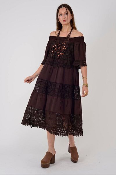Park Moda 22083 ΦΟΡΕΜΑ MADONNA με λαιμόκοψη με λεπτομέρεια από δαντέλα GUMP